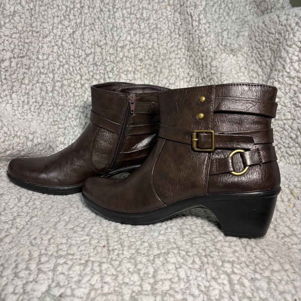 Easy Street Comfort Wave Brown‎ Ankle Boots Womens 8N Buckle Strap Block Heel - Picture 3 of 7